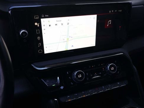 Used 2022 GMC Sierra 1500 AT4 w/ Sierra Safety Plus Package image 12