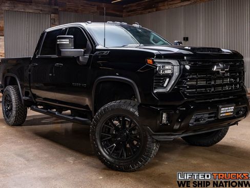 Used 2024 Chevrolet Silverado 2500 LTZ w/ LTZ Plus Package image 1