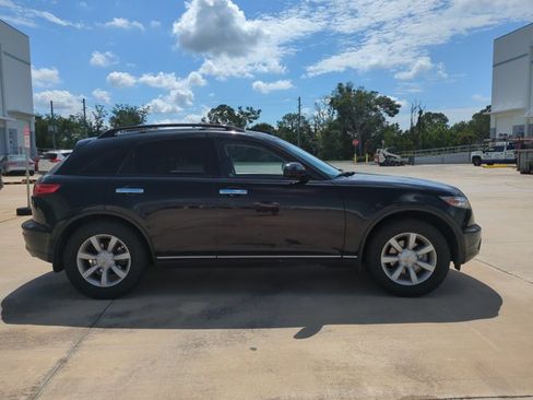 Used 2005 INFINITI FX35 2WD image 4