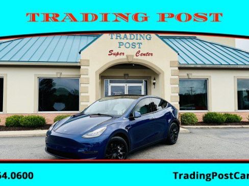 Used 2020 Tesla Model Y Long Range AWD/4WD image 1
