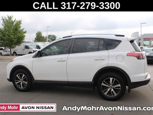 Used 2018 Toyota RAV4 XLE w/ Plus Extra Value Package AWD/4WD image 4