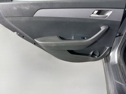 Used 2019 Hyundai Sonata SE image 25