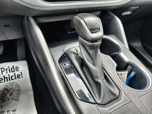 Used 2024 Toyota Highlander LE image 28