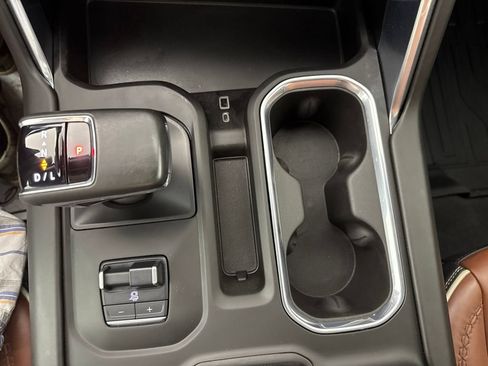 Used 2023 GMC Sierra 1500 Denali Ultimate AWD/4WD image 24