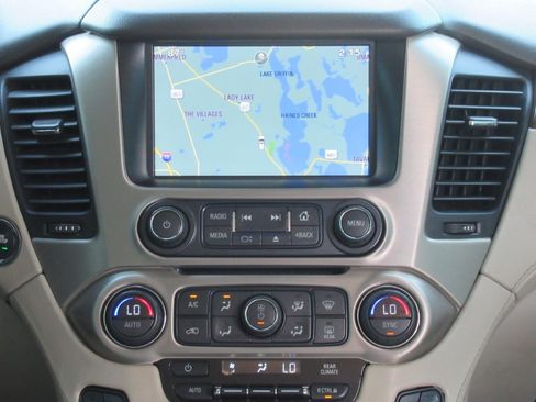 Used 2015 GMC Yukon Denali w/ Premium Package RWD image 15