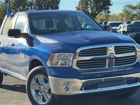 Used 2017 RAM 1500 Big Horn image 2