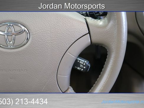 Used 2006 Toyota Sequoia Limited image 91