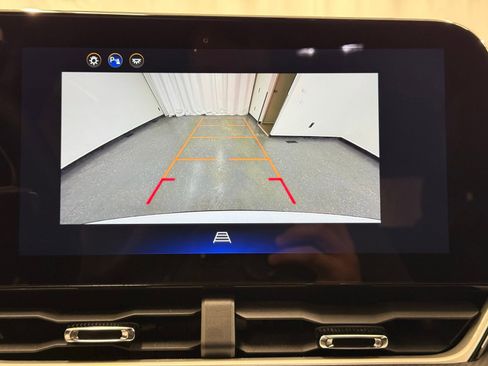 Certified 2025 Chevrolet Equinox LT image 16