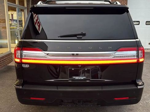 Used 2019 Lincoln Navigator L Black Label w/ Cargo Package image 8