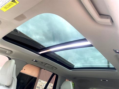 Used 2016 Volvo XC90 T6 Inscription w/ Vision Package image 32