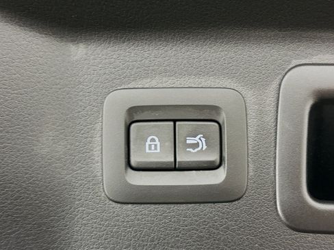 Used 2024 MAZDA CX-90 Plug-In Hybrid w/ Preferred image 33