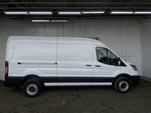 Used 2021 Ford Transit 250 Medium Roof image 6
