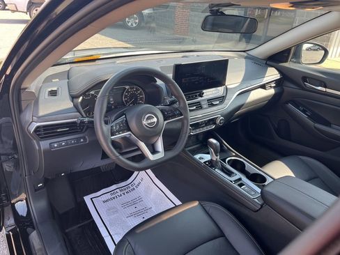 Used 2024 Nissan Altima 2.5 SL image 38