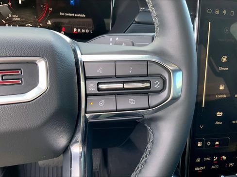 Used 2024 GMC Acadia Elevation w/ Luxury Package image 24