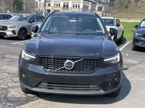 New 2026 Volvo XC40 B5 Plus w/ Protection Package Premier AWD/4WD image 8