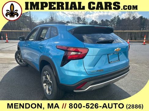 New 2026 Chevrolet Trax LT image 10