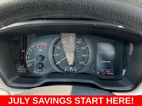 Used 2022 Toyota Corolla L FWD image 11