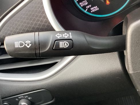 Used 2023 Chevrolet Malibu LT FWD image 23