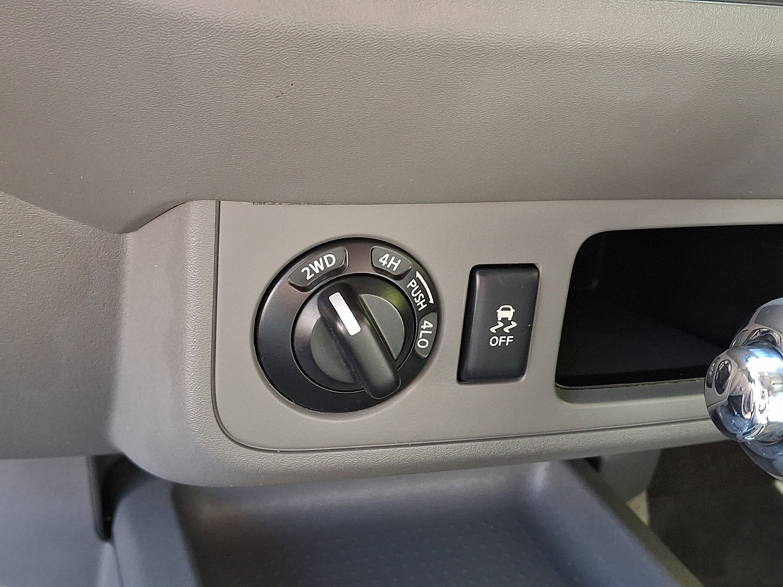 Used 2017 Nissan Frontier S w/ S Work Truck Package (4X4) image 23