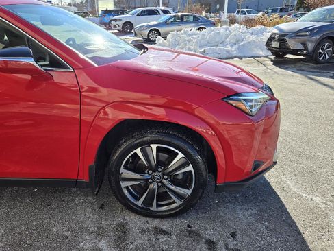 Used 2022 Lexus UX 250h w/ Premium Package image 15