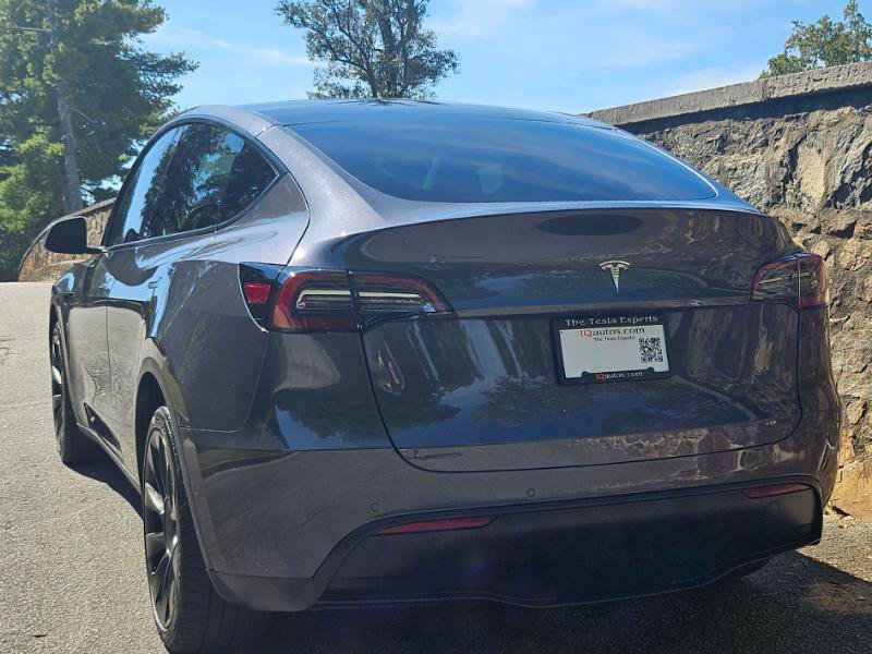 Used 2022 Tesla Model Y Long Range AWD/4WD image 13