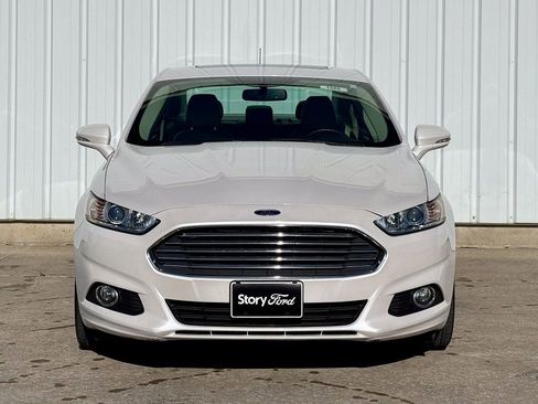 Used 2016 Ford Fusion SE w/ Equipment Group 202A image 8
