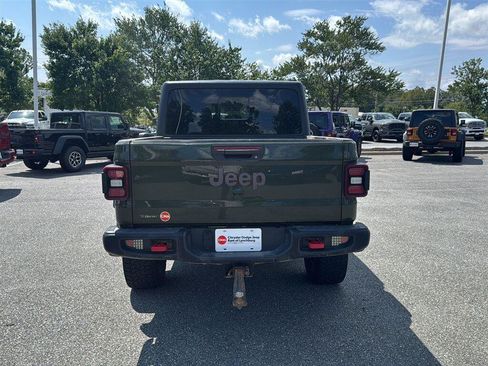 Used 2021 Jeep Gladiator Rubicon AWD/4WD image 4