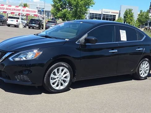Used 2018 Nissan Sentra SV FWD image 4