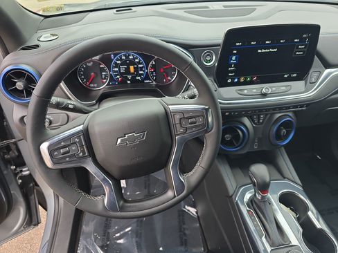 Used 2023 Chevrolet Blazer RS w/ Enhanced Convenience Package image 18
