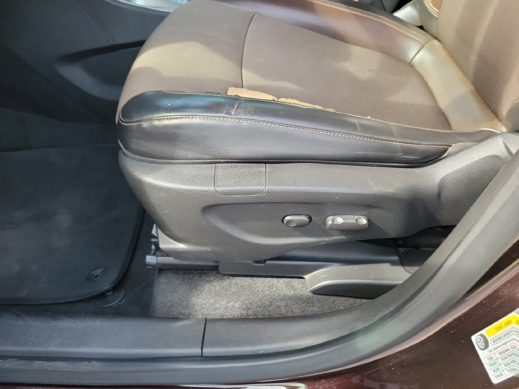Used 2015 Chevrolet Trax LT w/ LT Plus Package FWD image 18