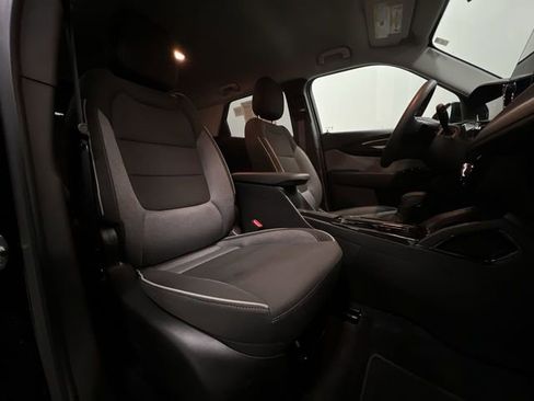 Certified 2025 Chevrolet TrailBlazer LT AWD/4WD image 25