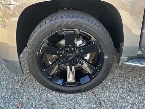 Used 2018 Chevrolet Tahoe Premier image 26