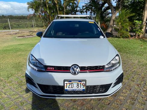 Used 2019 Volkswagen GTI S w/ Driver Assistance Package FWD image 20