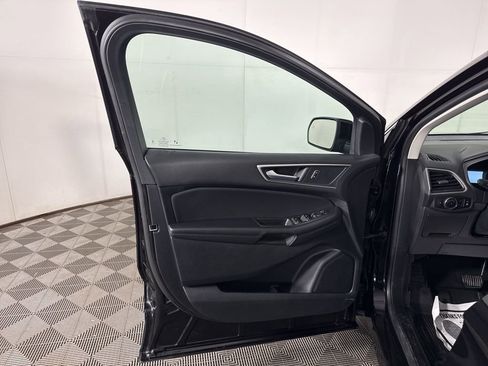 Used 2024 Ford Edge SEL w/ Convenience Package image 13