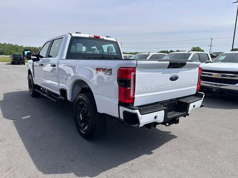 Used 2024 Ford F250 XL w/ STX Appearance Package AWD/4WD image 3