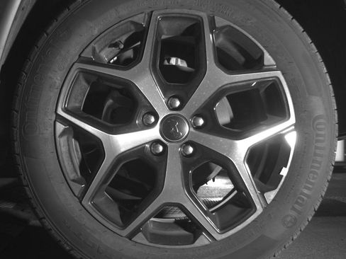 Used 2025 Jeep Compass Limited image 11