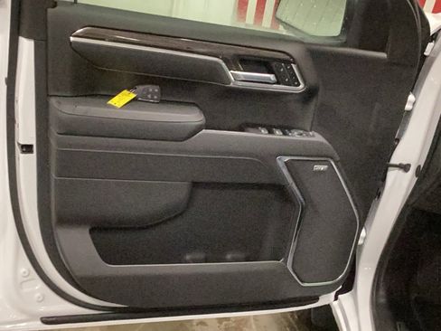 New 2026 Chevrolet Silverado 1500 LTZ w/ LTZ Premium Package AWD/4WD image 10