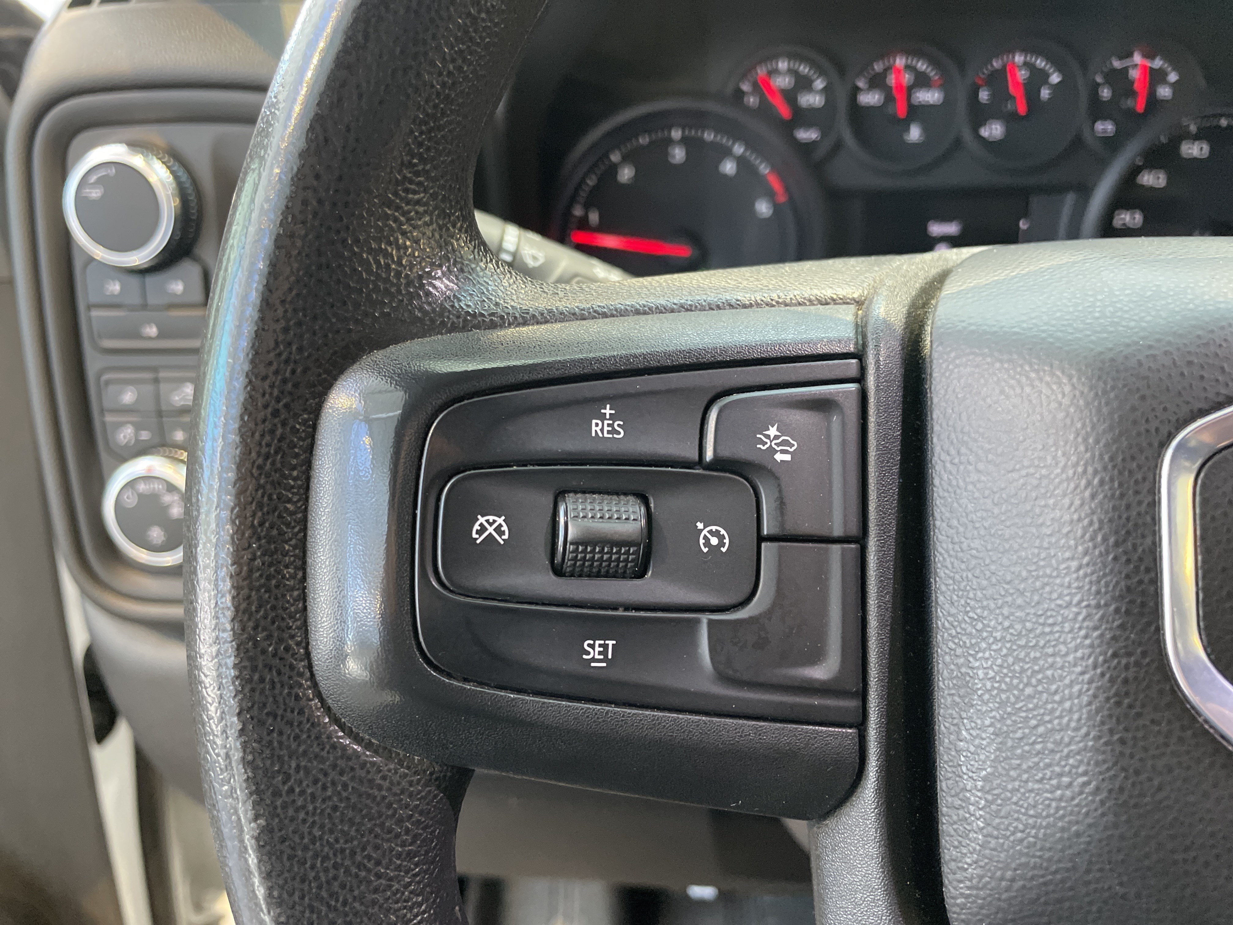 Used 2024 GMC Sierra 3500 Pro w/ Convenience Package AWD/4WD image 19