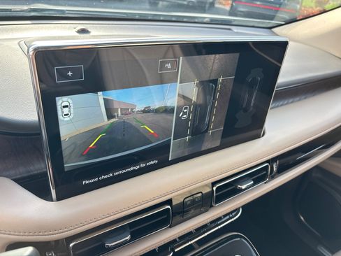 Used 2022 Lincoln Nautilus Reserve w/ Equipment Group 201A image 20