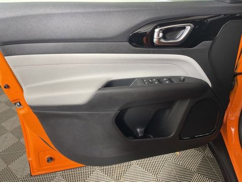 New 2026 Jeep Compass Limited image 10