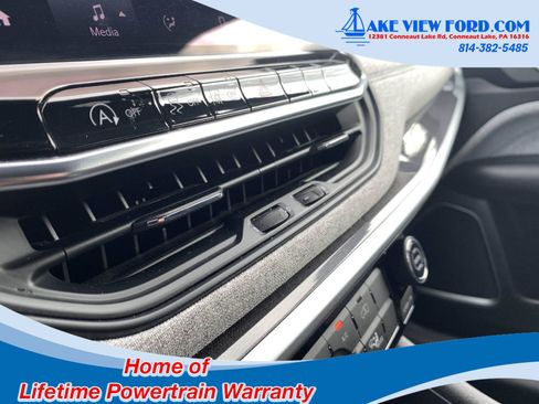 Used 2024 Jeep Compass Sport AWD/4WD image 22