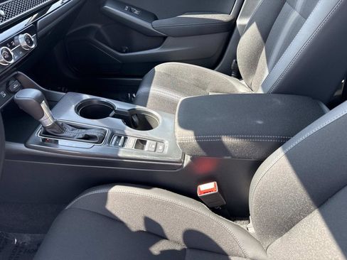 Used 2025 Honda Civic Sport image 15