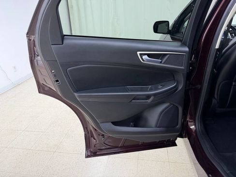 Used 2022 Ford Edge SEL AWD/4WD image 15