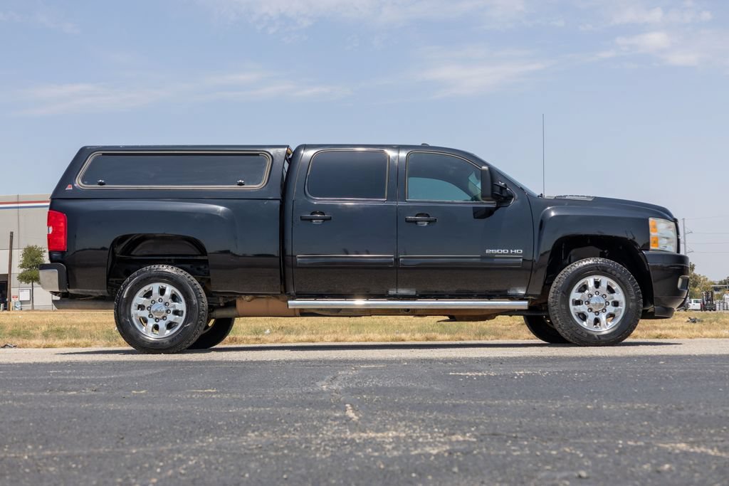 Used 2014 Chevrolet Silverado 2500 LT w/ Z71 Appearance Package AWD/4WD image 8