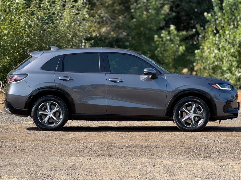 Used 2023 Honda HR-V EX-L image 8