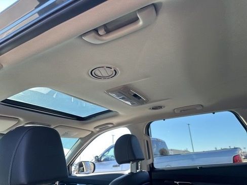 Used 2022 Kia Telluride EX image 14