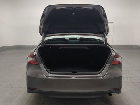 Used 2022 Toyota Camry LE FWD image 29
