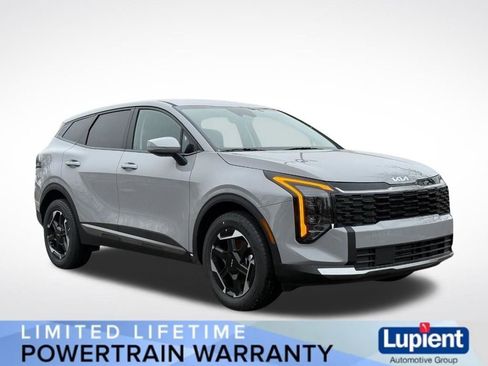New 2026 Kia Sportage S AWD/4WD image 1