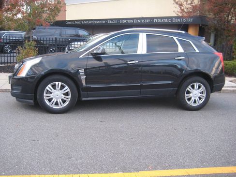 Used 2012 Cadillac SRX Luxury image 7