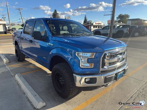 Used 2015 Ford F150 XLT w/ Equipment Group 301A Mid image 4